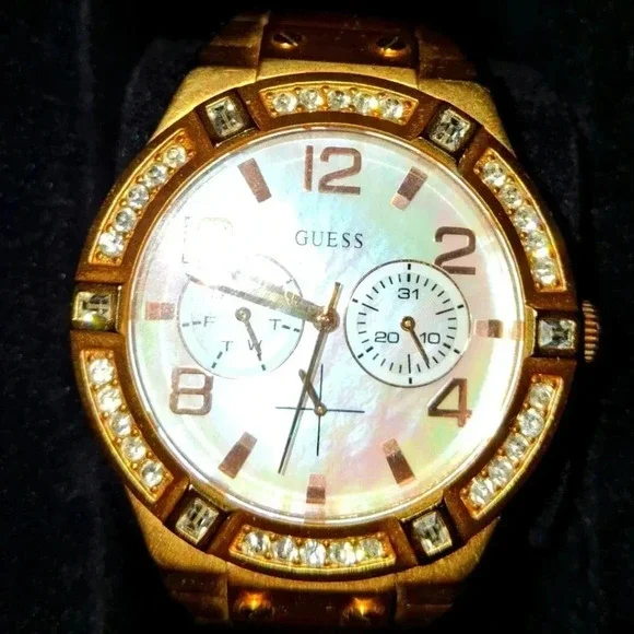 GUESS  watch - Picture 2 of 4